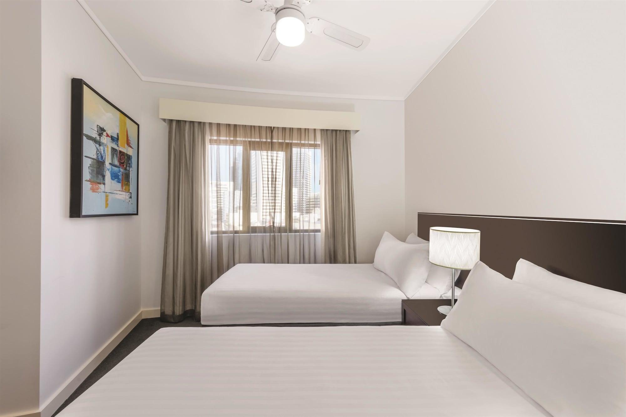 Adina Apartment Hotel Perth Barrack Plaza Экстерьер фото