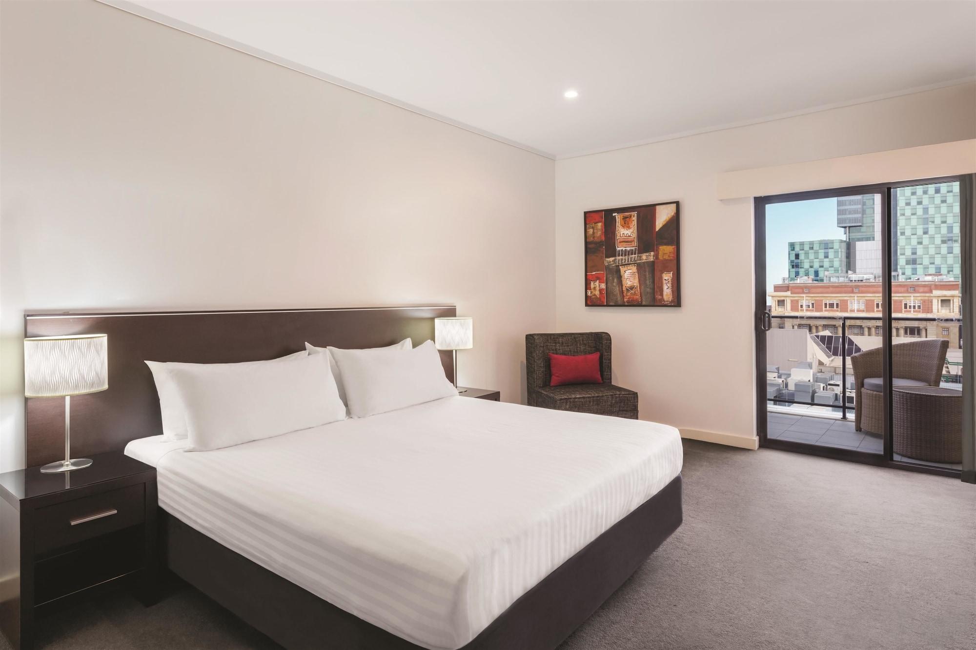 Adina Apartment Hotel Perth Barrack Plaza Экстерьер фото